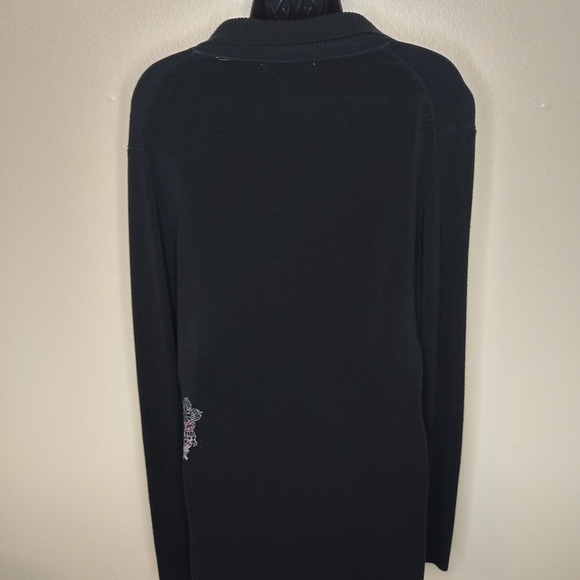 BCBGMaxAzria Black V-Neck Sweater - Picture 9 of 11